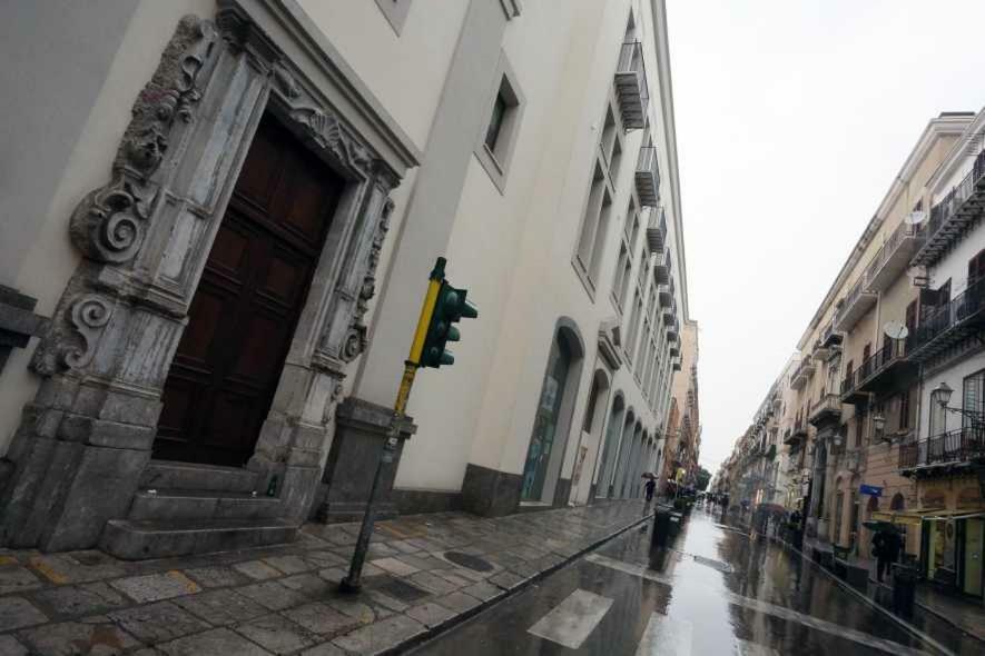 Ferienwohnung Coquille Maqueda Palermo Exterior foto